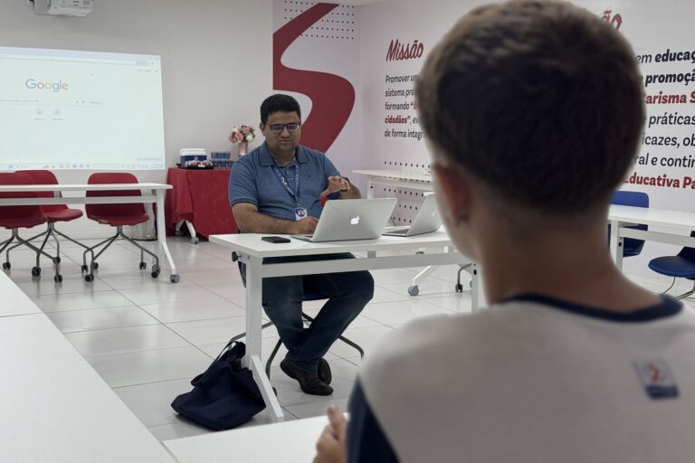 “Fale com o Diretor” fortalece espaços de escuta e protagonismo juvenil nas casas salesianas