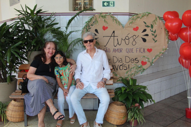 Dia dos Avós reúne gerações em celebrações de fé, carinho e gratidão